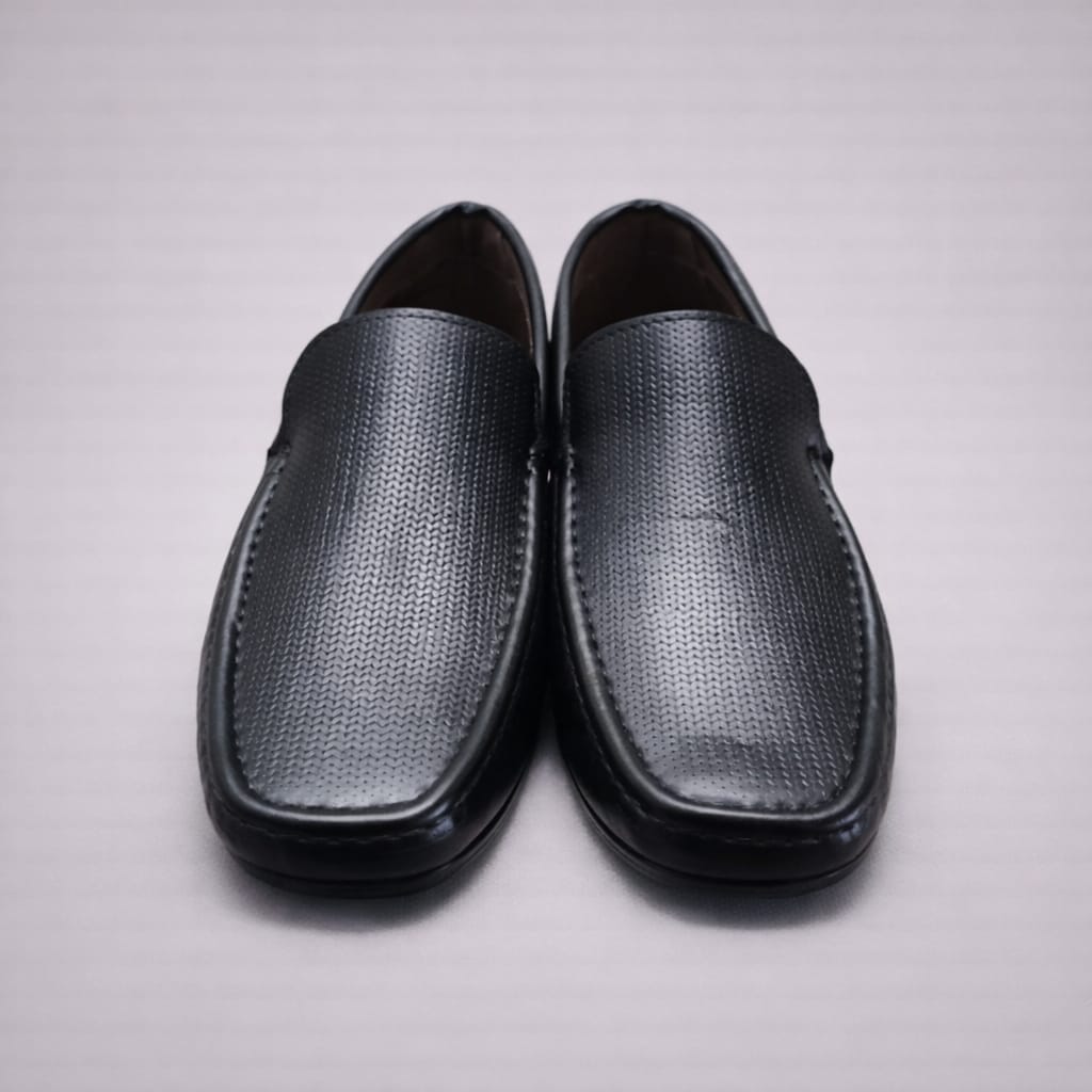 Black Textured Driving Loafers